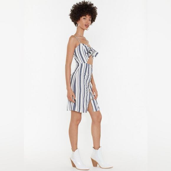 Nasty Gal On the Right Lines Striped Cut-Out mini Dress NWT - Picture 2 of 16